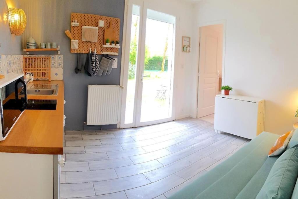 Appartement Proche De L'Aeroport De Nantes Saint-Aignan-Grand-Lieu Esterno foto